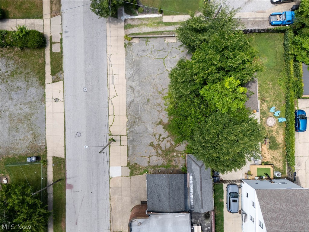 388 E 156th Street Cleveland OH 44110