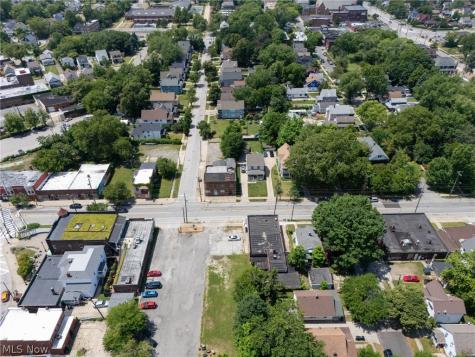 388 E 156th Street Cleveland OH 44110