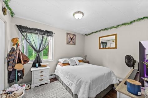 5216 E Lake Road Sheffield OH 44054