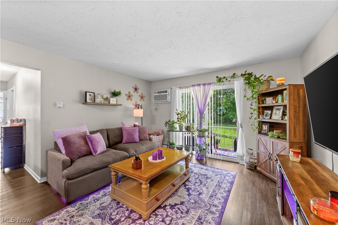5216 E Lake Road Sheffield OH 44054