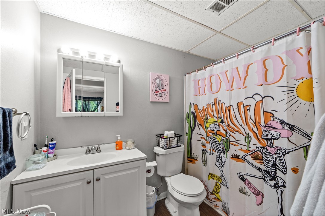 5216 E Lake Road Sheffield OH 44054