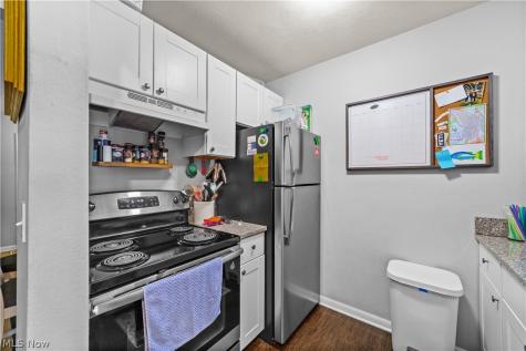 5216 E Lake Road Sheffield OH 44054