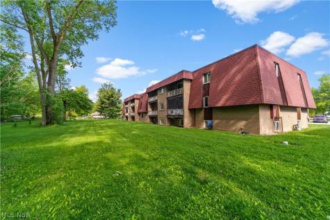 5216 E Lake Road Sheffield OH 44054