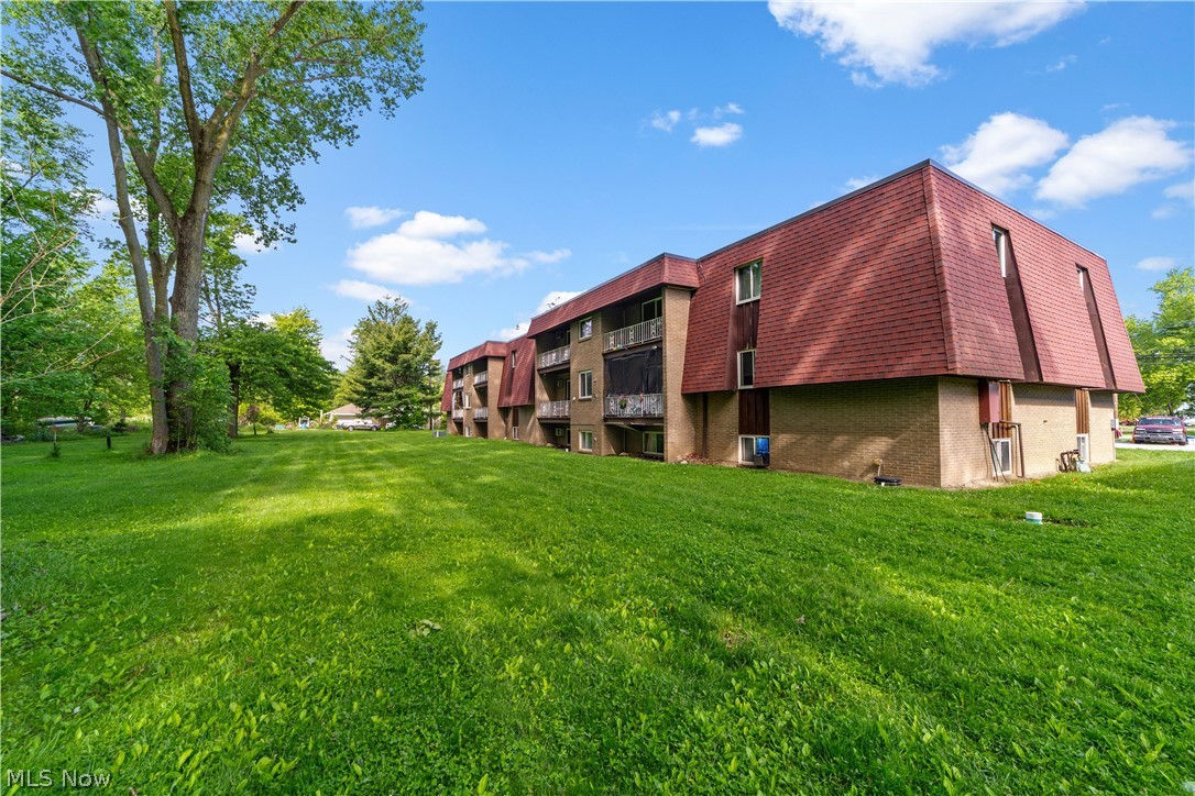 5216 E Lake Road Sheffield OH 44054
