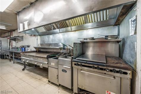 25 Madison Street Leetonia OH 44431