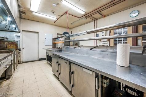 25 Madison Street Leetonia OH 44431