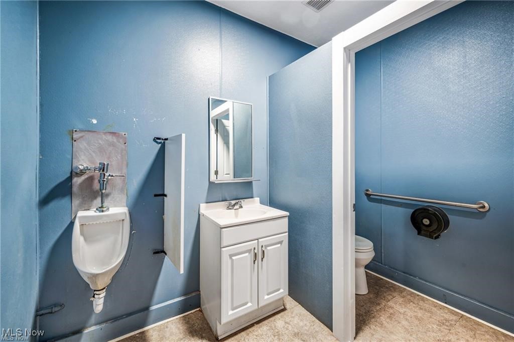 25 Madison Street Leetonia OH 44431