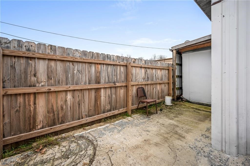 25 Madison Street Leetonia OH 44431