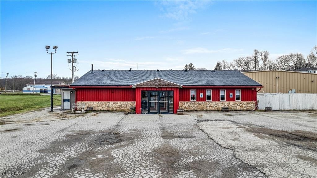 25 Madison Street Leetonia OH 44431