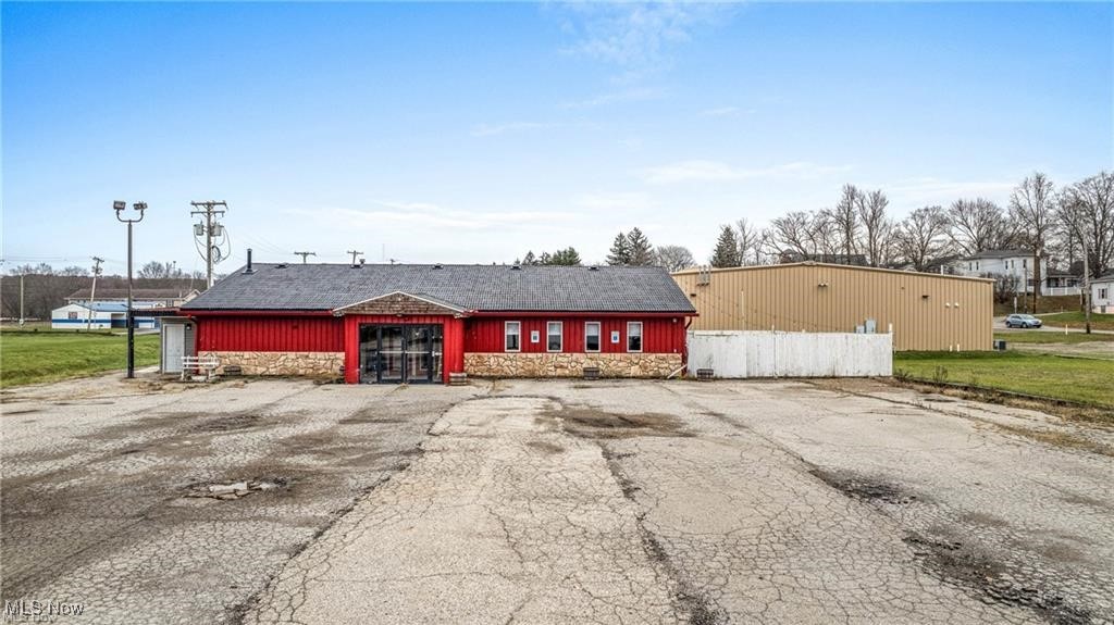 25 Madison Street Leetonia OH 44431