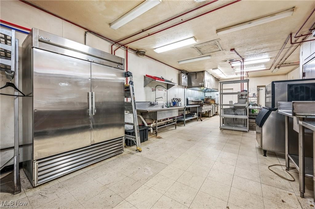 25 Madison Street Leetonia OH 44431