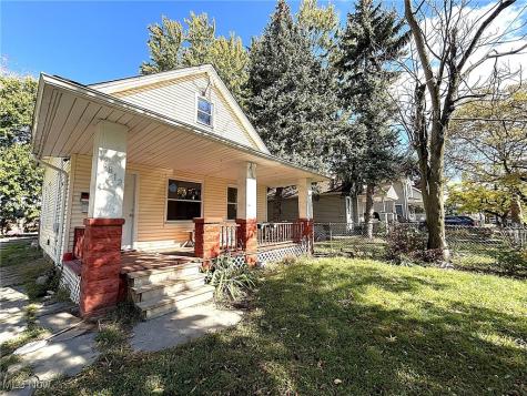 6812 Lawn Avenue Cleveland OH 44102