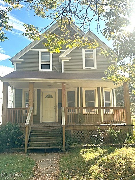 6812 Lawn Avenue Cleveland OH 44102