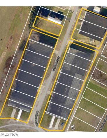 395, 425, 450 Cambridge Street Cambridge OH 43725