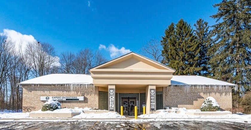 9074 Market Street North Lima OH 44452
