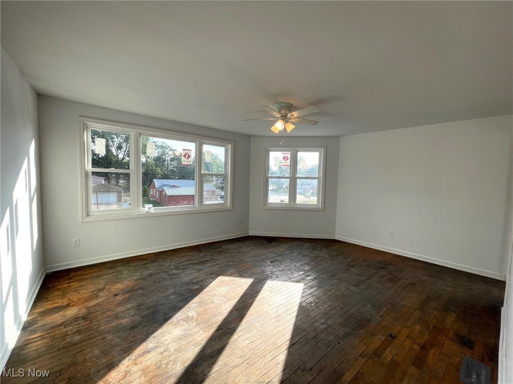 2627 Waynesburg Drive SE Canton OH 44707