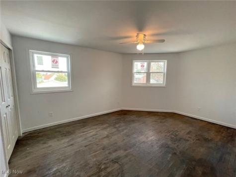 2627 Waynesburg Drive SE Canton OH 44707