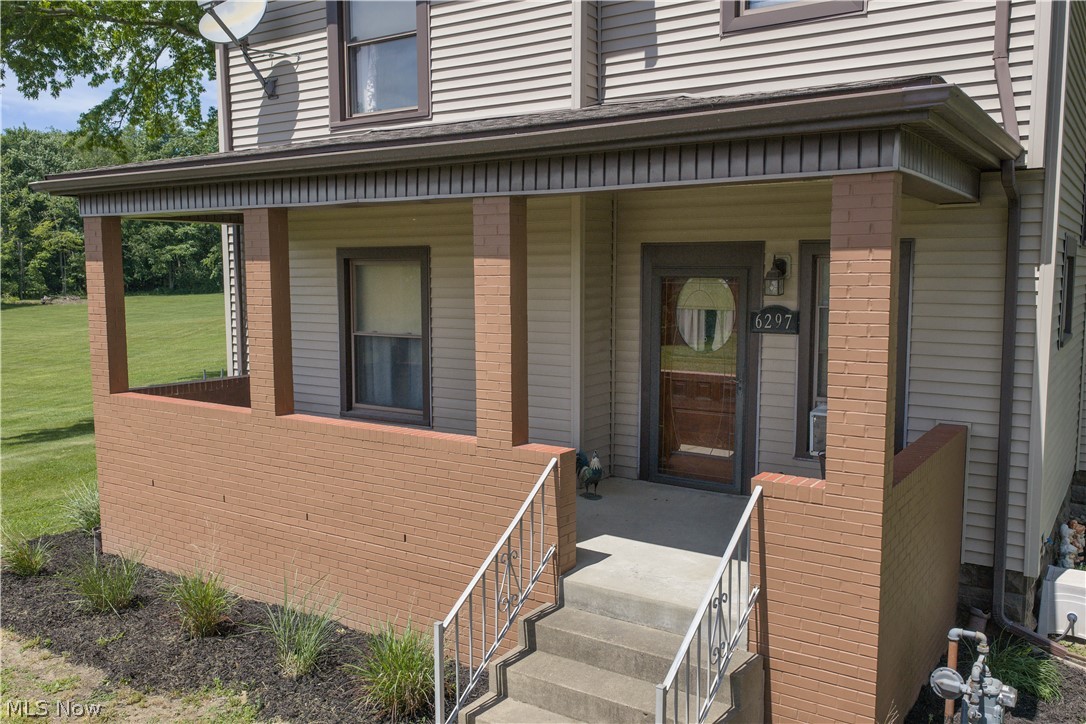 6297 Columbia Road NW Dover OH 44622
