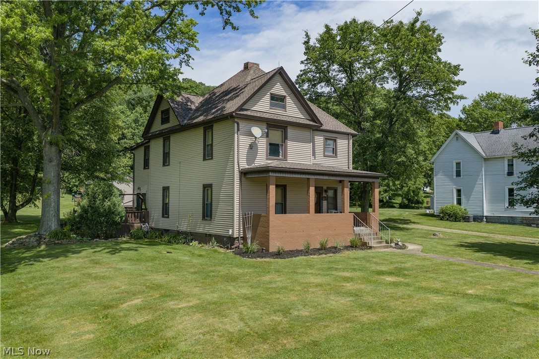6297 Columbia Road NW Dover OH 44622