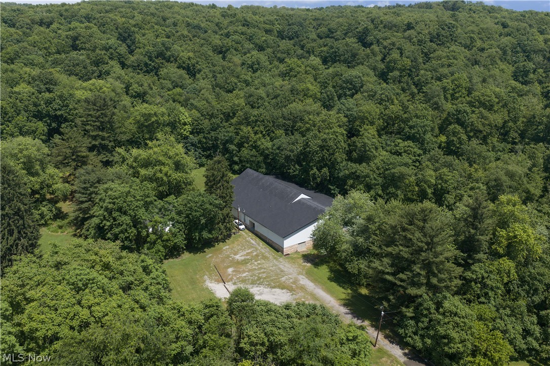 6297 Columbia Road NW Dover OH 44622