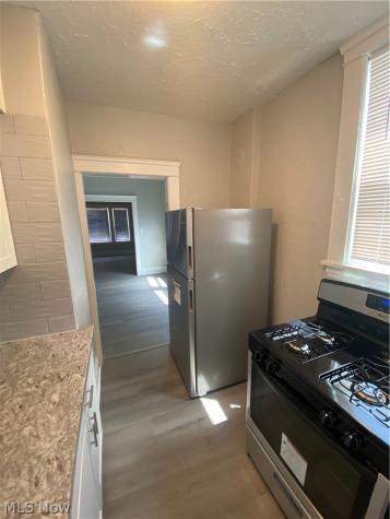 1497 Coutant Avenue Lakewood OH 44107