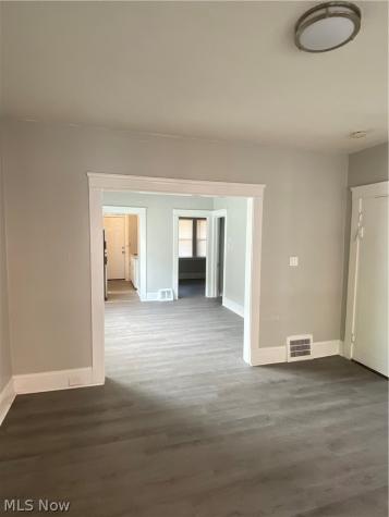 1497 Coutant Avenue Lakewood OH 44107
