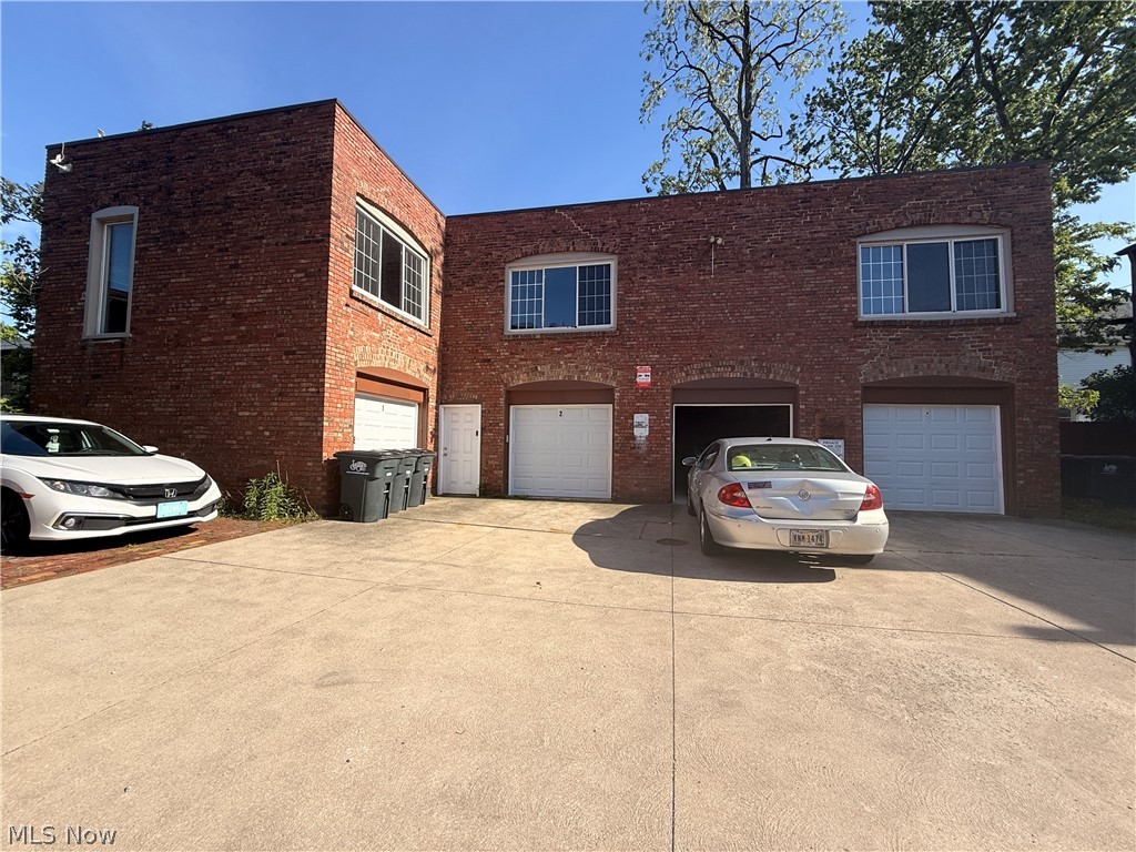1497 Coutant Avenue Lakewood OH 44107