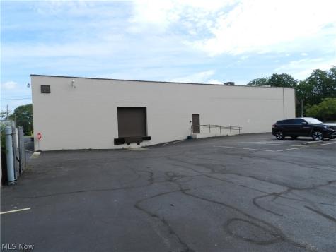 24945 Detroit Road Westlake OH 44145
