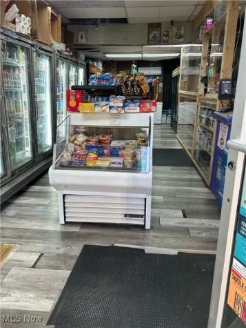 15315 Bartlett Avenue Cleveland OH 44120