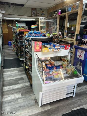 15315 Bartlett Avenue Cleveland OH 44120