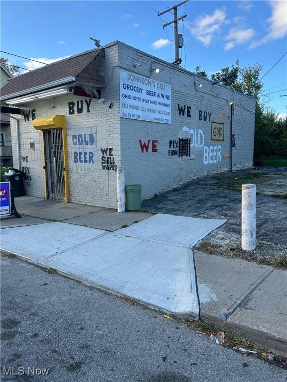 15315 Bartlett Avenue Cleveland OH 44120