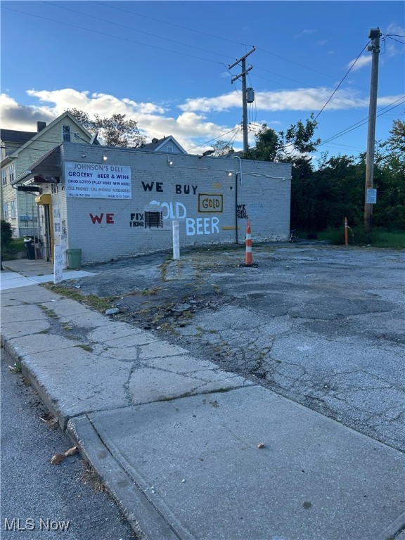 15315 Bartlett Avenue Cleveland OH 44120