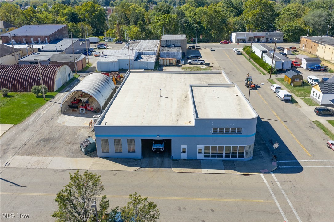 126 N Main Street Uhrichsville OH 44683