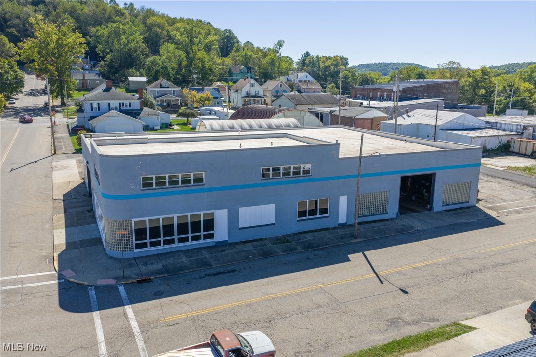 126 N Main Street Uhrichsville OH 44683