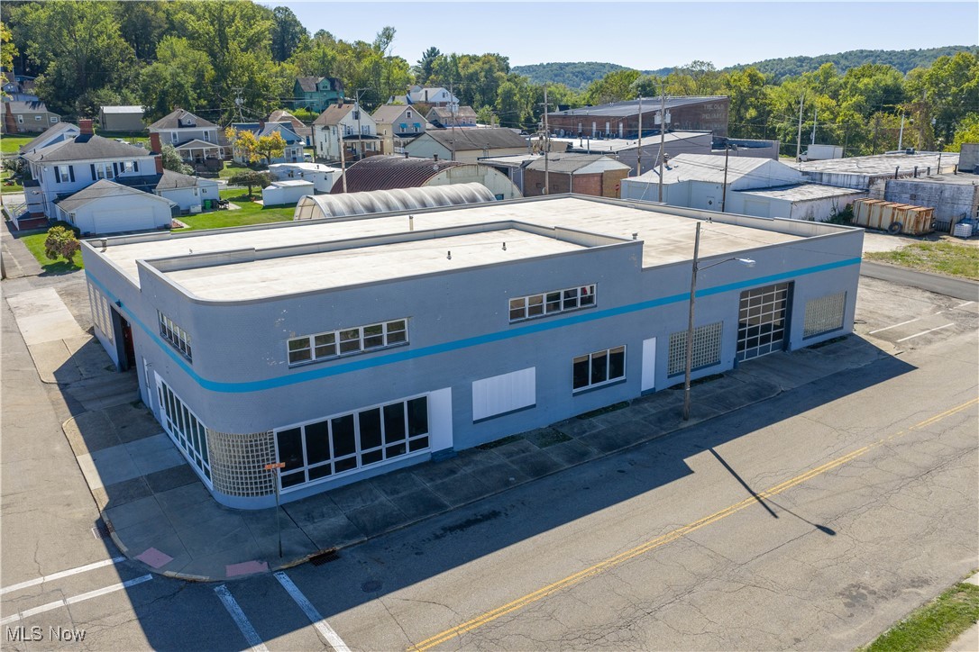 126 N Main Street Uhrichsville OH 44683