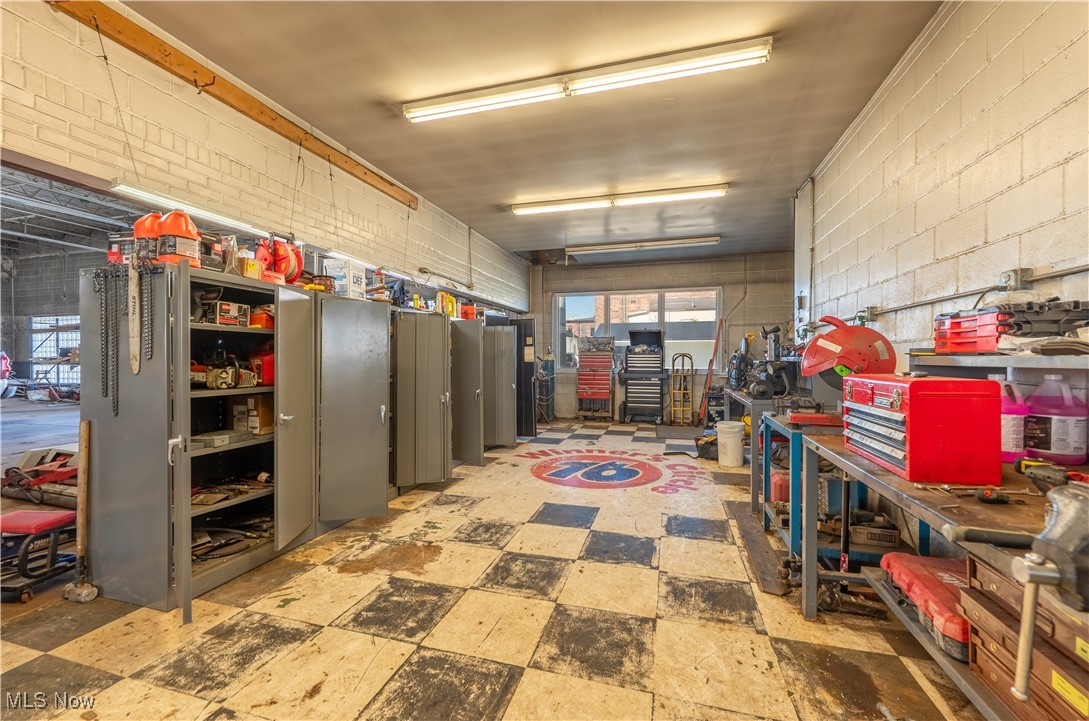 126 N Main Street Uhrichsville OH 44683