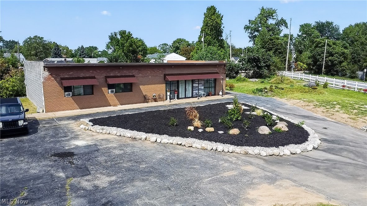 2973 G Street Lorain OH 44052