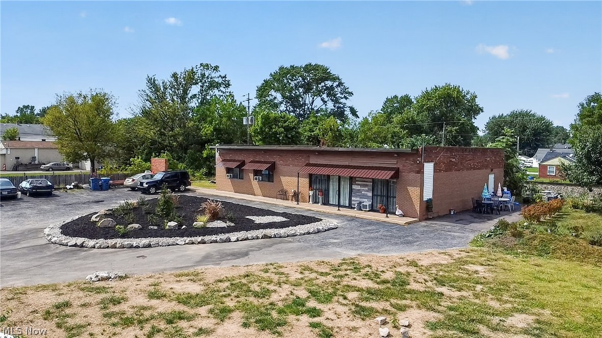 2973 G Street Lorain OH 44052