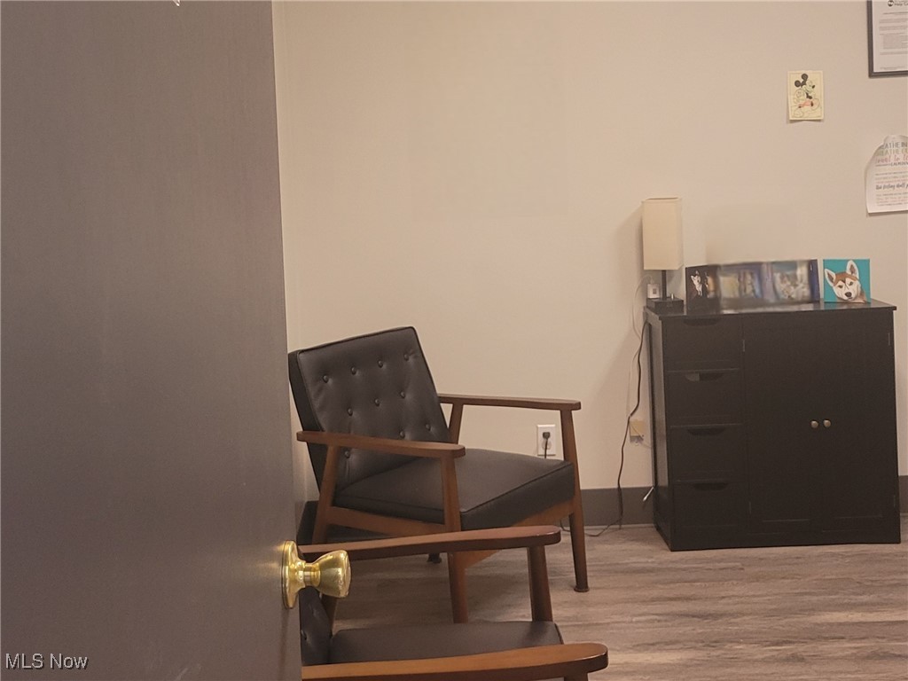 W Warren & S Main Street Cadiz OH 43907