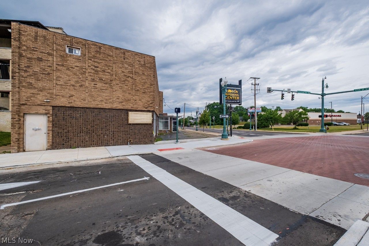 1131 Cleveland Avenue NW Canton OH 44702