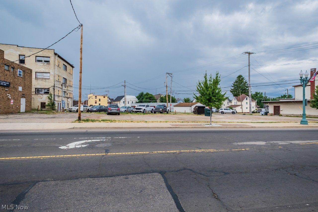 1131 Cleveland Avenue NW Canton OH 44702