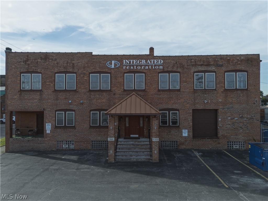 3348 St Clair Avenue NE Cleveland OH 44114