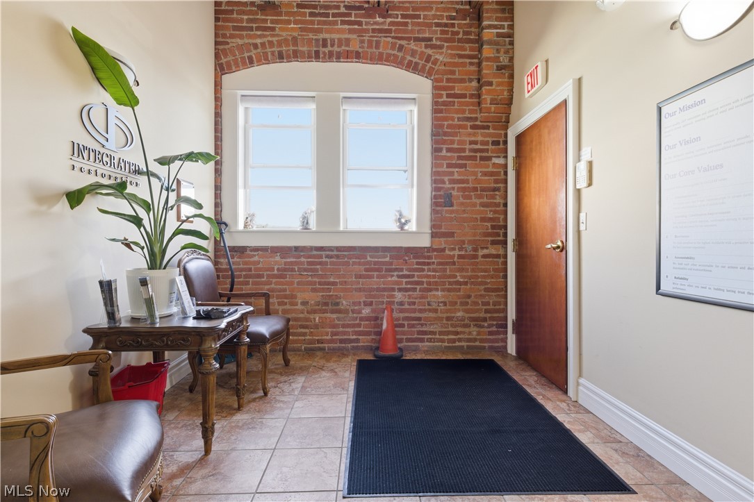 3348 St Clair Avenue NE Cleveland OH 44114