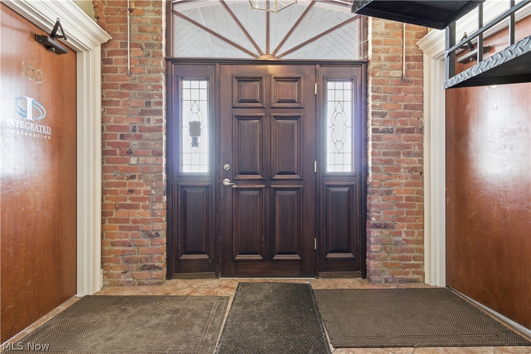 3348 St Clair Avenue NE Cleveland OH 44114