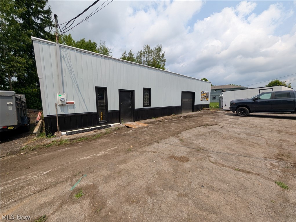 6157 Youngstown Hubbard Road Hubbard OH 44425
