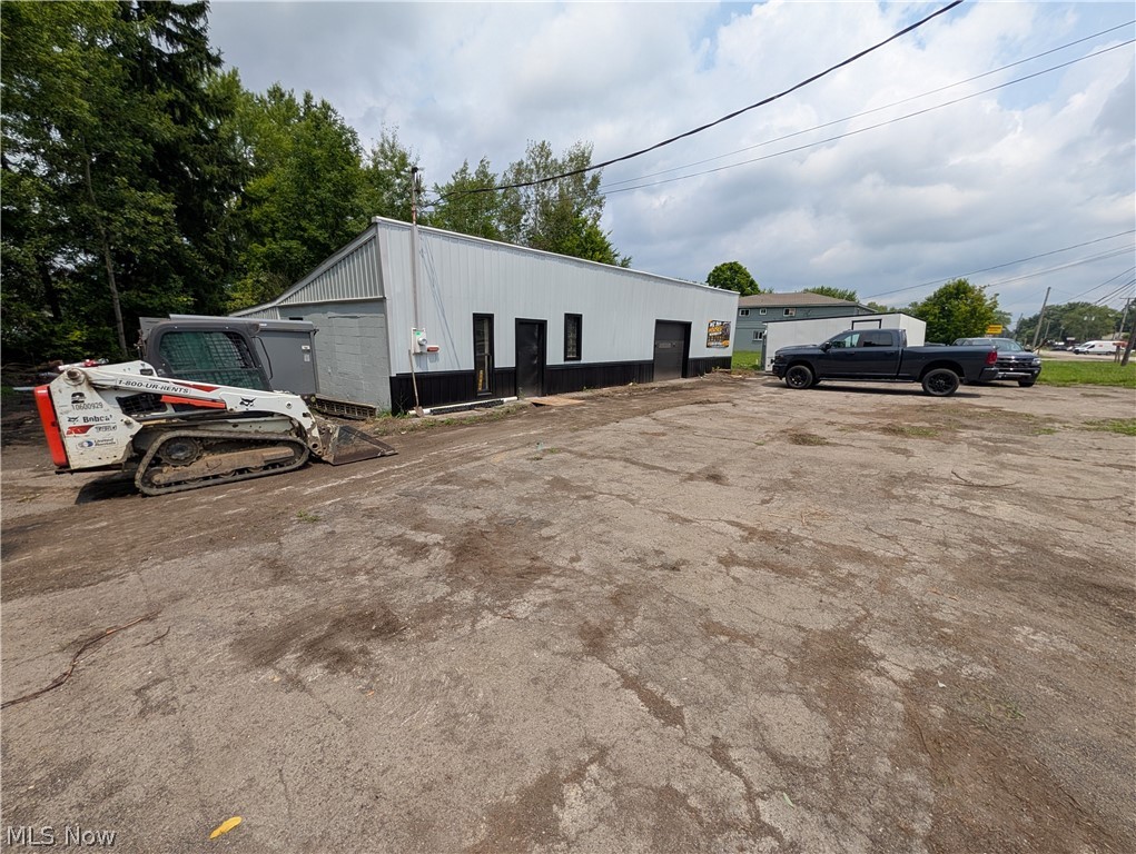 6157 Youngstown Hubbard Road Hubbard OH 44425
