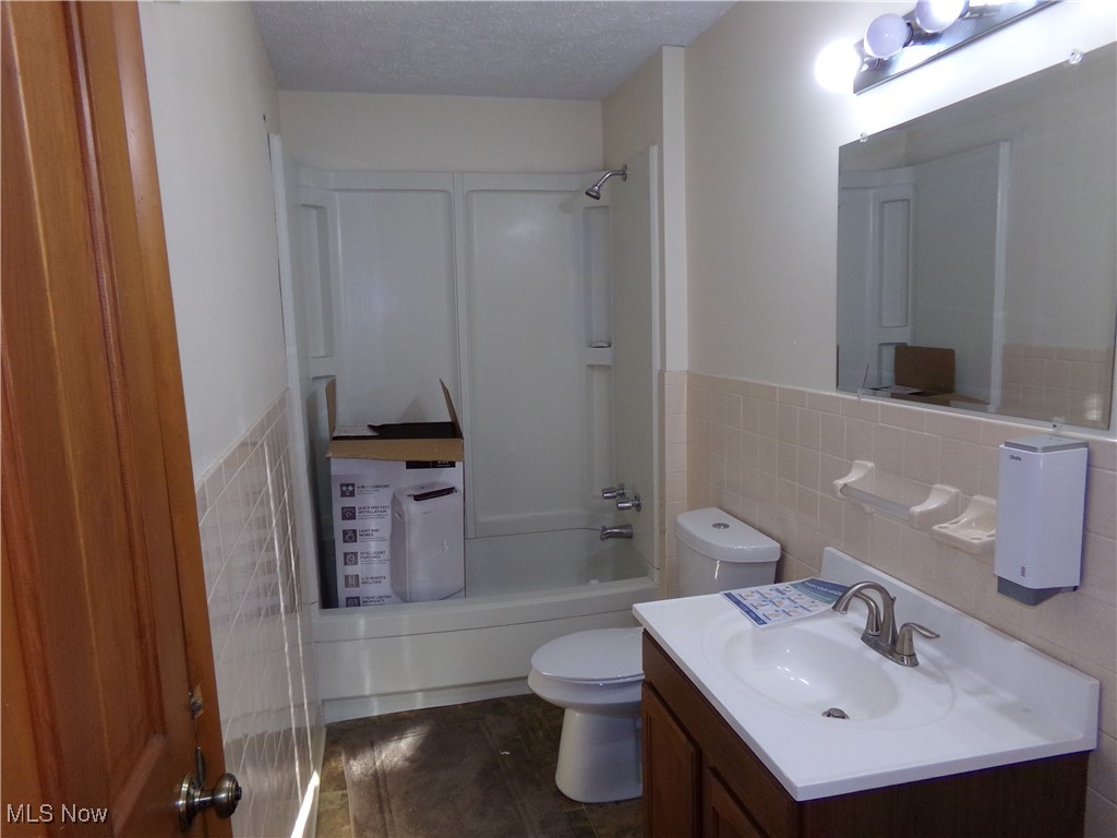 721 Lincoln Way E Massillon OH 44646