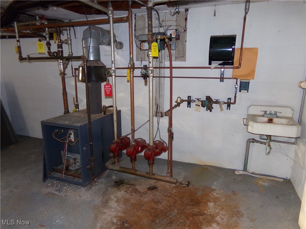 721 Lincoln Way E Massillon OH 44646