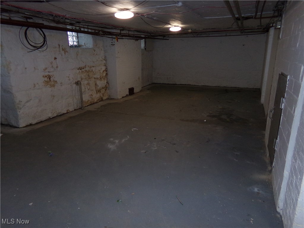 721 Lincoln Way E Massillon OH 44646