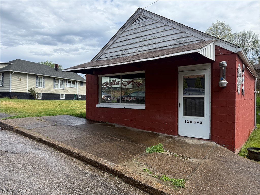 1300 A N 7th Street Martins Ferry OH 43935